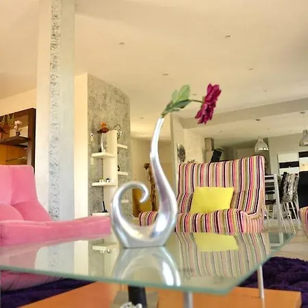 Superbe Propriete, Piscine, Salle De Jeux, Appareils De Sport
