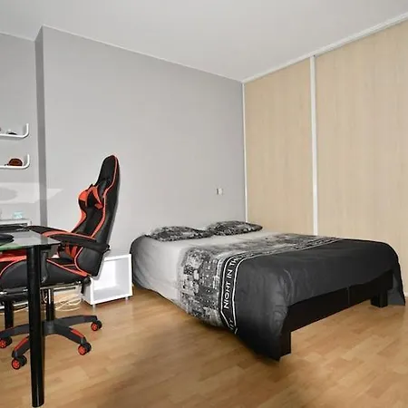 Superbe Propriete, Piscine, Salle De Jeux, Appareils De Sport