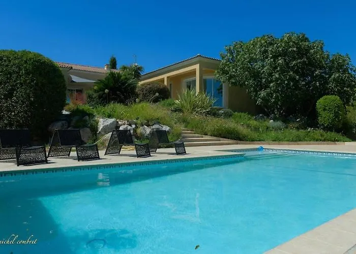 Villa Superbe Propriete, Piscine, Salle De Jeux, Appareils De Sport *